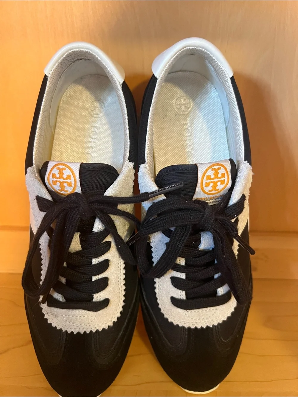 Tory Burch tory burch